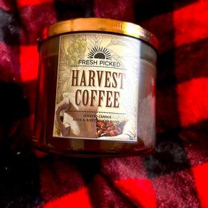 Harvest Coffee 3 wick candle bath and body works
